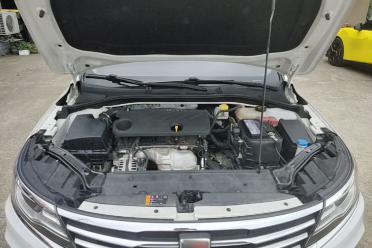 Used Roewe i6 2020 PLUS 1.6L CVT 4G Connected Glory Flagship Edition Engine Bay