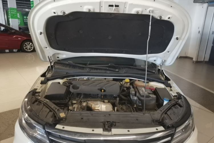 Used Roewe i6 2020 PLUS 1.6L CVT 4G Connected Glory Flagship Edition Engine Bay