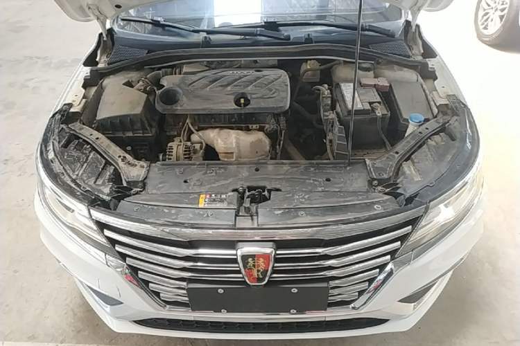 Used Roewe i6 2020 PLUS 1.6L Manual 4G Connect Glory Flagship Edition Engine Bay