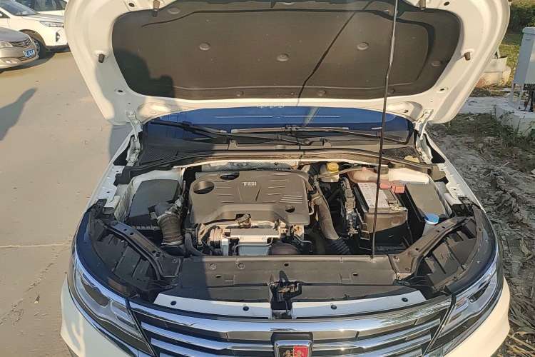 Used Roewe i6 2020 PLUS 20T TST 4G Connected Glory Flagship Edition Engine Bay