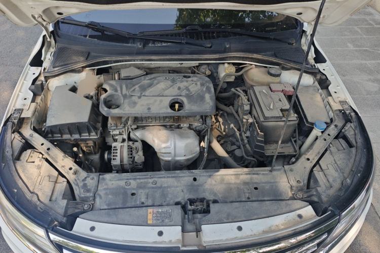 Used Roewe i6 2020 PLUS 1.6L CVT 4G Connected Glory Flagship Edition Engine Bay