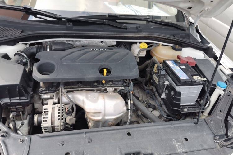 Used Roewe i6 2020 PLUS 1.6L CVT 4G Connected Glory Flagship Edition Engine Bay