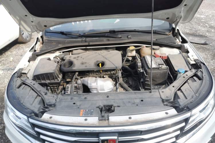 Used Roewe i6 2020 PLUS 1.6L CVT 4G Connected Glory Flagship Edition Engine Bay