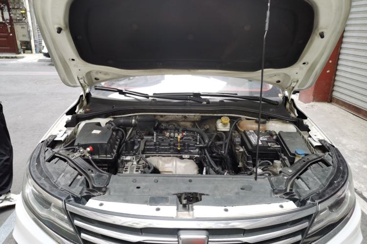 Used Roewe i6 2020 PLUS 1.6L CVT 4G Connected Glory Luxury Edition Engine Bay