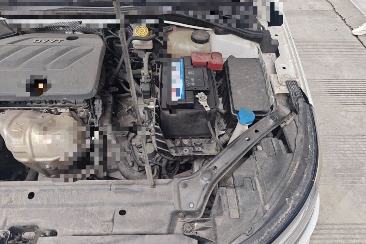 Used Roewe i6 2020 PLUS 1.6L CVT 4G Connected Glory Flagship Edition Engine Bay Left