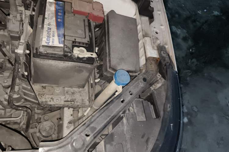 Used Roewe i6 2020 PLUS 1.6L CVT 4G Connected Glory Holographic Edition Engine Bay Left