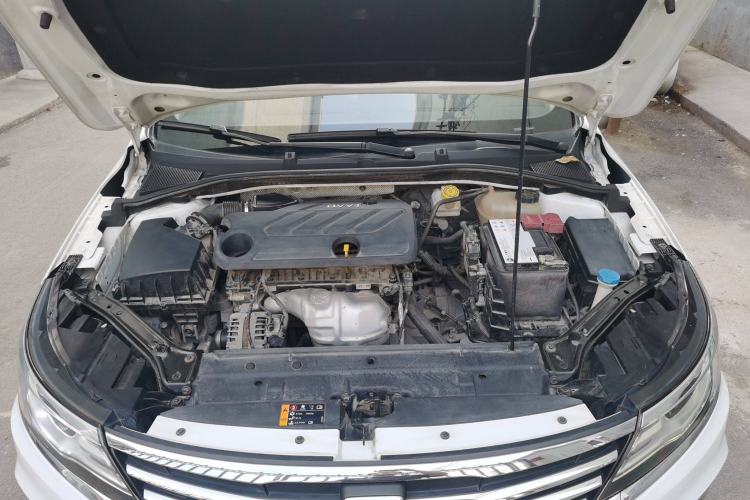 Used Roewe i6 2020 PLUS 1.6L CVT 4G Connected Glory Luxury Edition Engine Bay