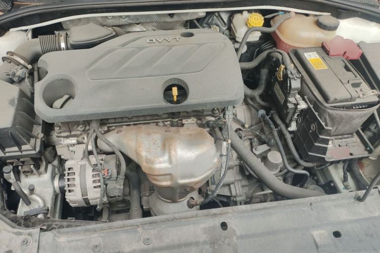 Used Roewe i6 2020 PLUS 1.6L CVT 4G Connected Glory Luxury Edition Engine Bay
