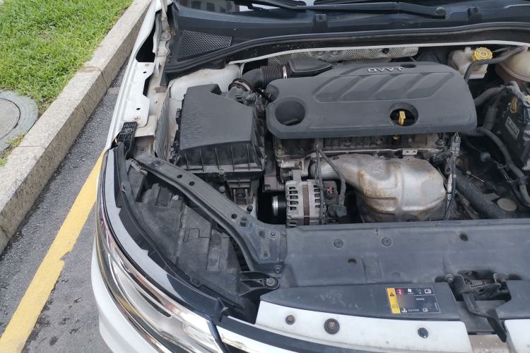 Used Roewe i6 2020 PLUS 1.6L CVT 4G Connected Glory Holographic Edition Engine Bay Right
