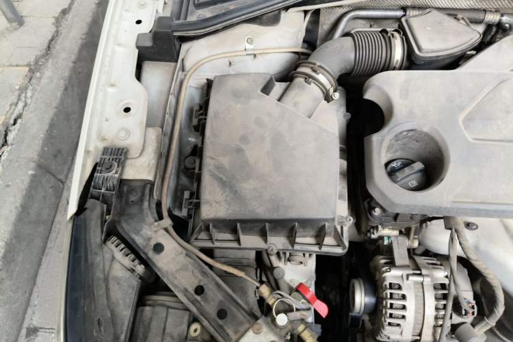 Used Roewe i6 2020 PLUS 1.6L CVT 4G Connected Glory Luxury Edition Engine Bay Right
