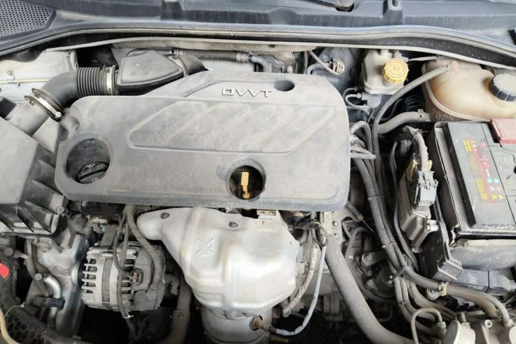 Used Roewe i6 2020 PLUS 1.6L CVT 4G Connected Glory Luxury Edition Engine Bay