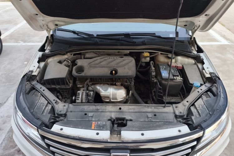 Used Roewe i6 2020 PLUS 1.6L CVT 4G Connected Glory Flagship Edition Engine Bay