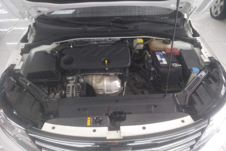 Used Roewe i6 2020 PLUS 1.6L CVT 4G Connected Glory Flagship Edition Engine Bay