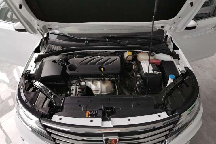 Used Roewe i6 2020 PLUS 1.6L CVT 4G Connected Glory Flagship Edition Engine Bay