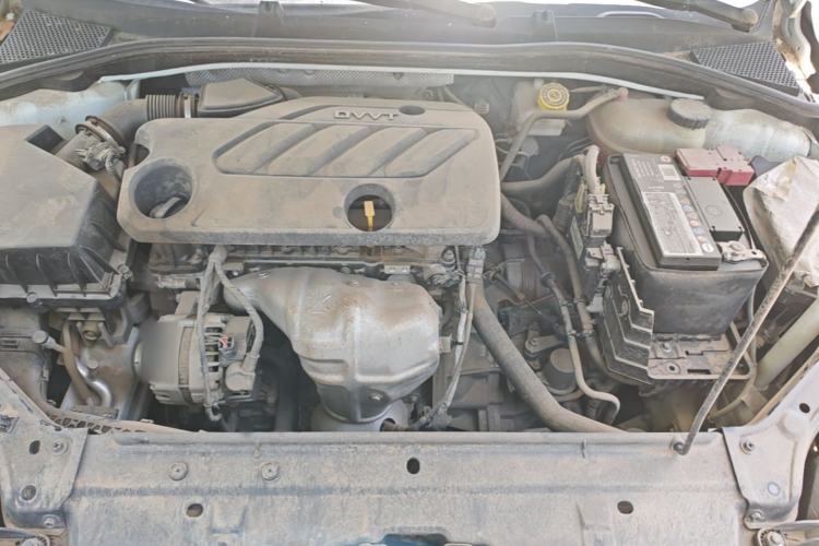 Used Roewe i6 2020 PLUS 1.6L CVT 4G Connected Glory Holographic Edition Engine Bay