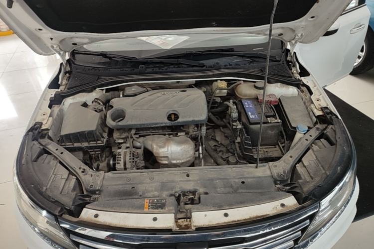 Used Roewe i6 2020 PLUS 1.6L CVT 4G Connected Glory Flagship Edition Engine Bay