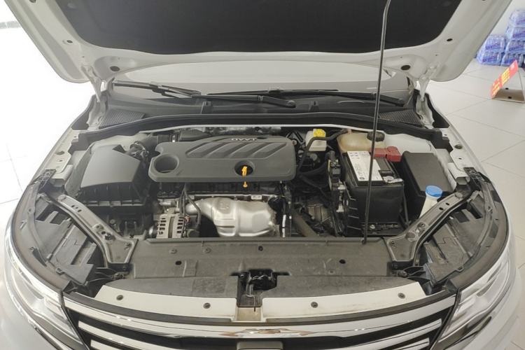 Used Roewe i6 2020 PLUS 1.6L CVT 4G Connected Glory Flagship Edition Engine Bay