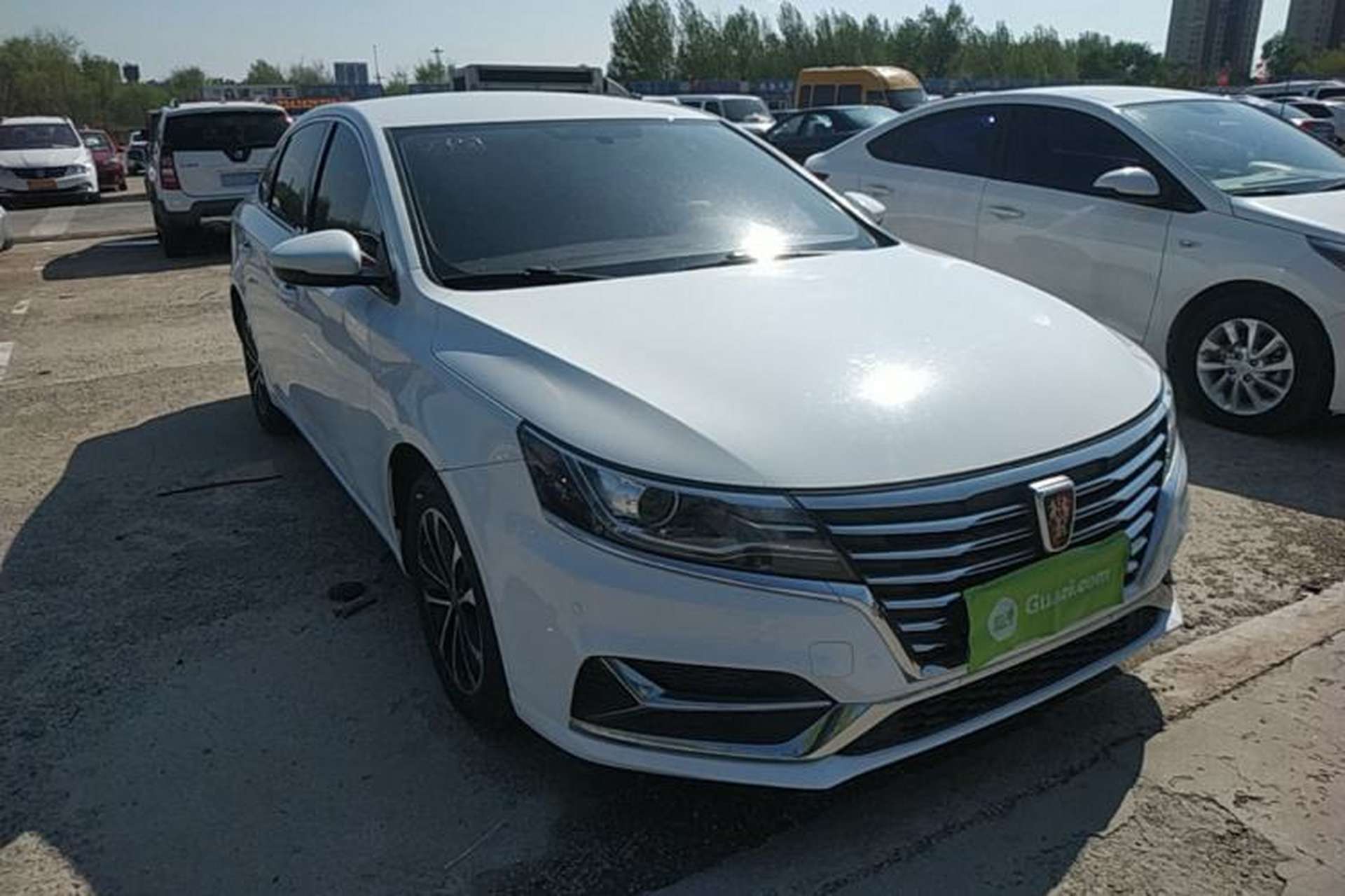 Used Roewe i6 2020 PLUS 1.6L CVT 4G Connected Glory Luxury Edition Exterior 1
