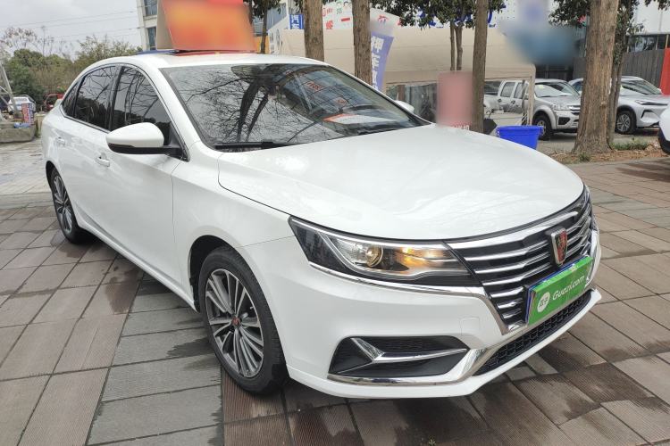 Used Roewe i6 2020 PLUS 1.6L CVT 4G Connected Glory Flagship Edition Exterior 1