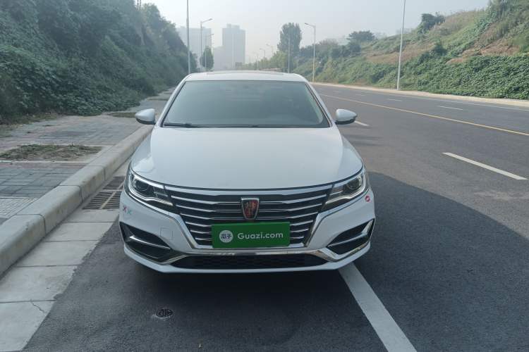 Used Roewe i6 2020 PLUS 1.6L CVT 4G Connected Glory Flagship Edition Exterior 1