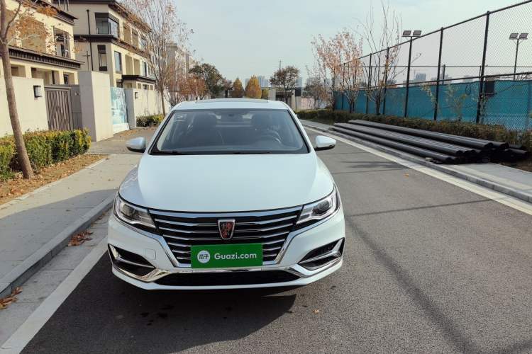 Used Roewe i6 2020 PLUS 1.6L CVT 4G Connected Glory Flagship Edition Exterior 1