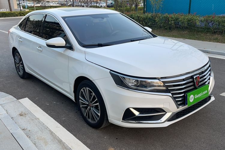 Used Roewe i6 2020 PLUS 1.6L CVT 4G Connected Glory Flagship Edition Exterior 2
