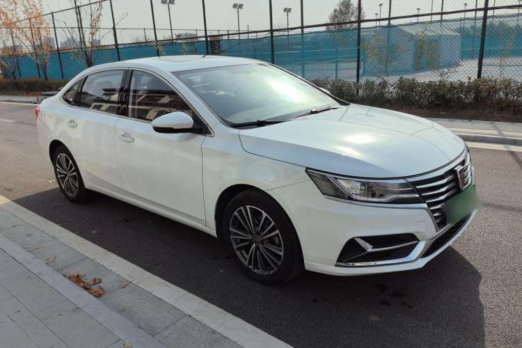 Used Roewe i6 2020 PLUS 1.6L CVT 4G Connected Glory Flagship Edition Exterior 2