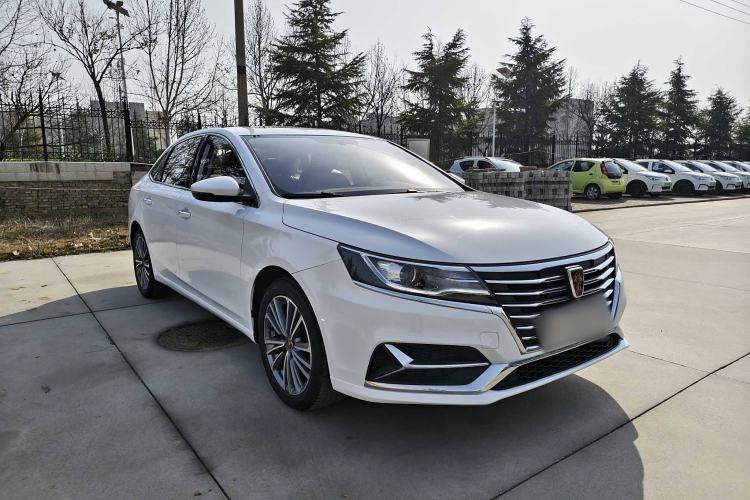 Used Roewe i6 2020 PLUS 1.6L CVT 4G Connected Glory Flagship Edition Exterior 2