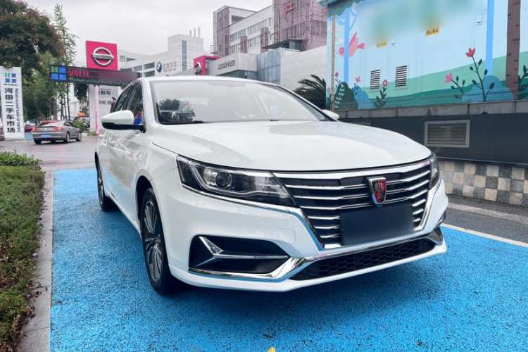 Used Roewe i6 2020 PLUS 1.6L CVT 4G Connected Glory Flagship Edition Exterior 2