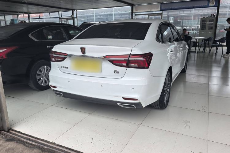 Used Roewe i6 2020 PLUS 1.6L CVT 4G Connected Glory Flagship Edition Exterior 4