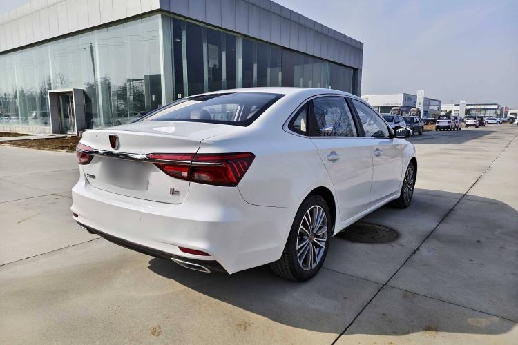 Used Roewe i6 2020 PLUS 1.6L CVT 4G Connected Glory Flagship Edition Exterior 5