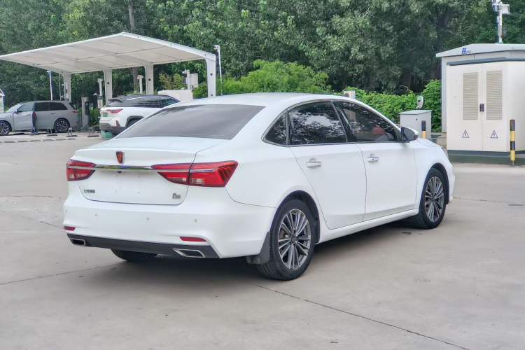 Used Roewe i6 2020 PLUS 1.6L CVT 4G Connected Glory Flagship Edition Exterior 5