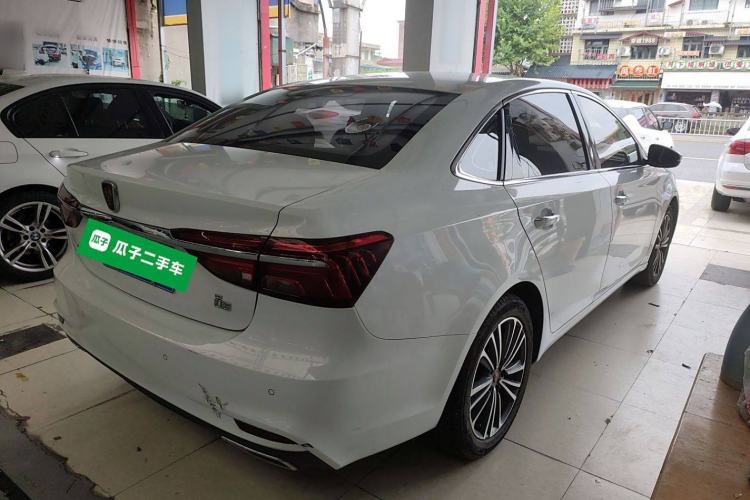 Used Roewe i6 2020 PLUS 1.6L CVT 4G Connected Glory Flagship Edition Exterior 5