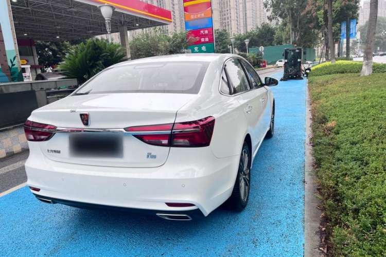 Used Roewe i6 2020 PLUS 1.6L CVT 4G Connected Glory Flagship Edition Exterior 6
