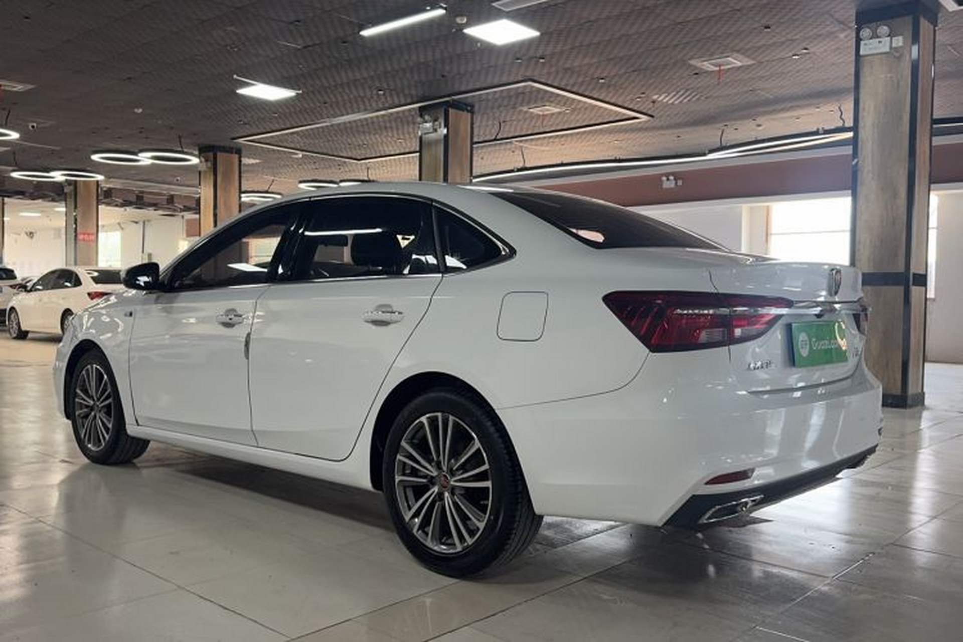Used Roewe i6 2020 PLUS 1.6L CVT 4G Connected Glory Flagship Edition Exterior 7