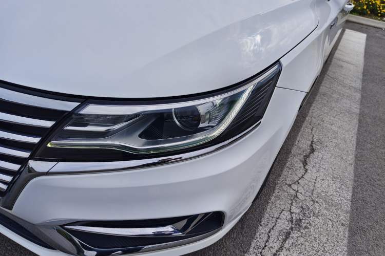 Used Roewe i6 2020 PLUS 1.6L CVT 4G Connected Glory Luxury Edition Exterior 8