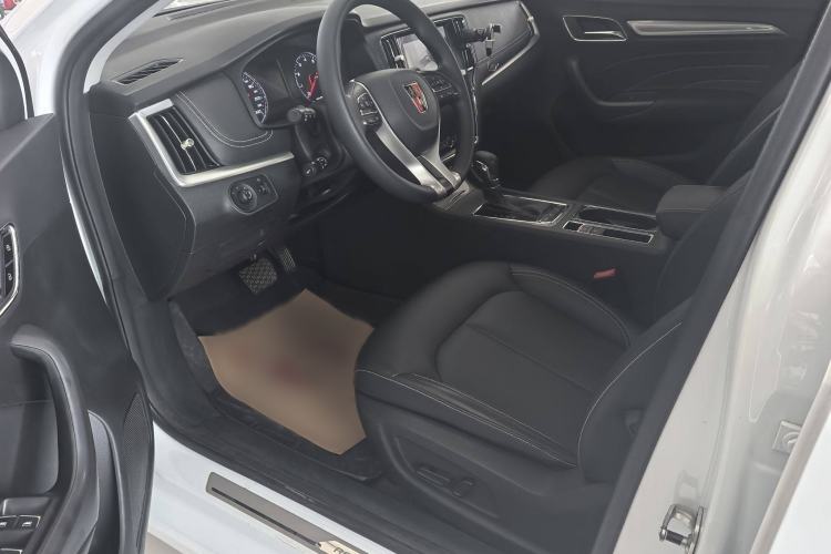 Used Roewe i6 2020 PLUS 1.6L CVT 4G Connected Glory Flagship Edition Exterior 9