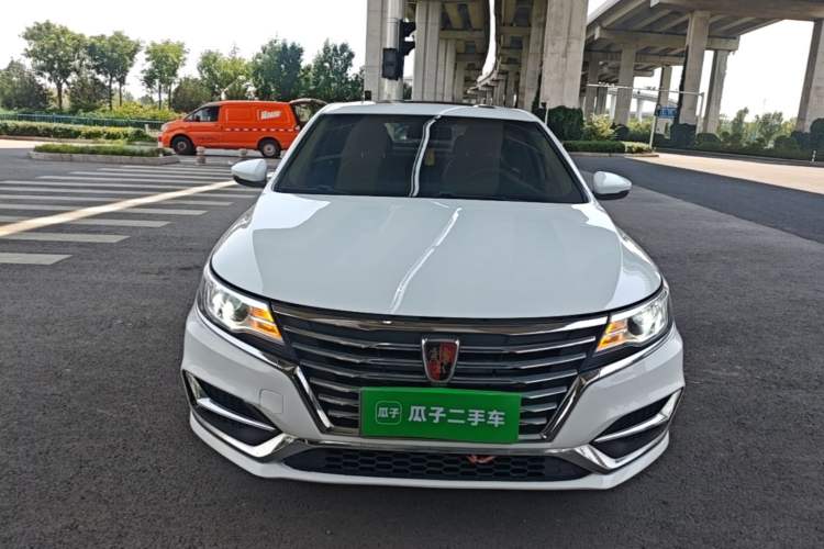 Used Roewe i6 2020 PLUS 1.6L CVT 4G Connected Glory Flagship Edition Front