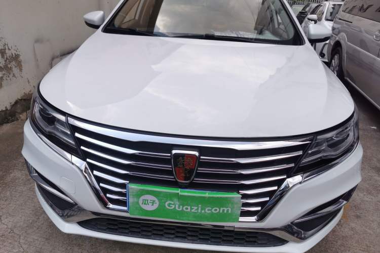Used Roewe i6 2020 PLUS 1.6L CVT 4G Connected Glory Flagship Edition Front