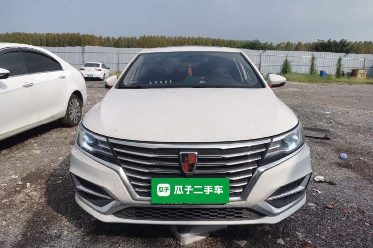 Used Roewe i6 2020 PLUS 1.6L CVT 4G Connected Glory Flagship Edition Front