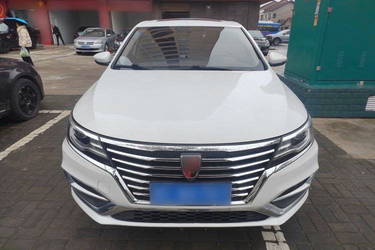 Used Roewe i6 2020 PLUS 1.6L CVT 4G Connected Glory Flagship Edition Front