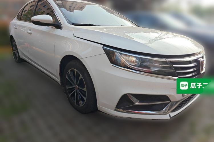 Used Roewe i6 2020 PLUS 1.6L CVT 4G Connected Glory Luxury Edition Front Right 45 Deg