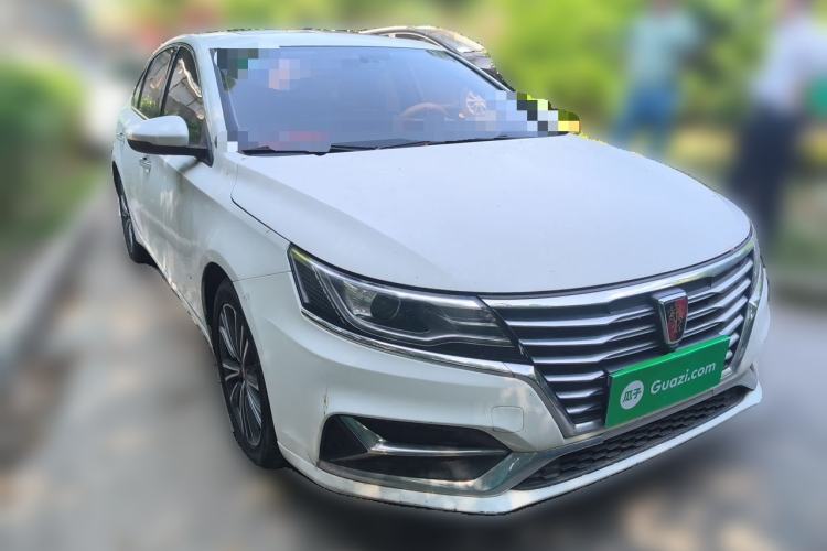 Used Roewe i6 2020 PLUS 1.6L CVT 4G Connected Glory Flagship Edition Front Right 45 Deg