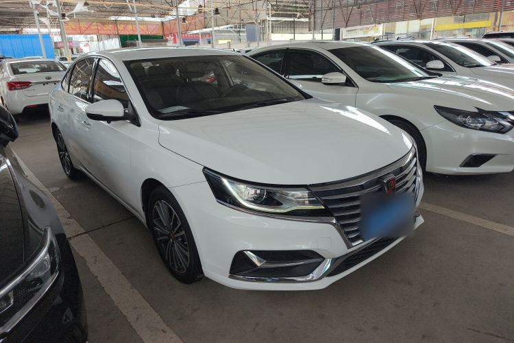 Used Roewe i6 2020 PLUS 1.6L CVT 4G Connected Glory Flagship Edition Front Right 45 Deg