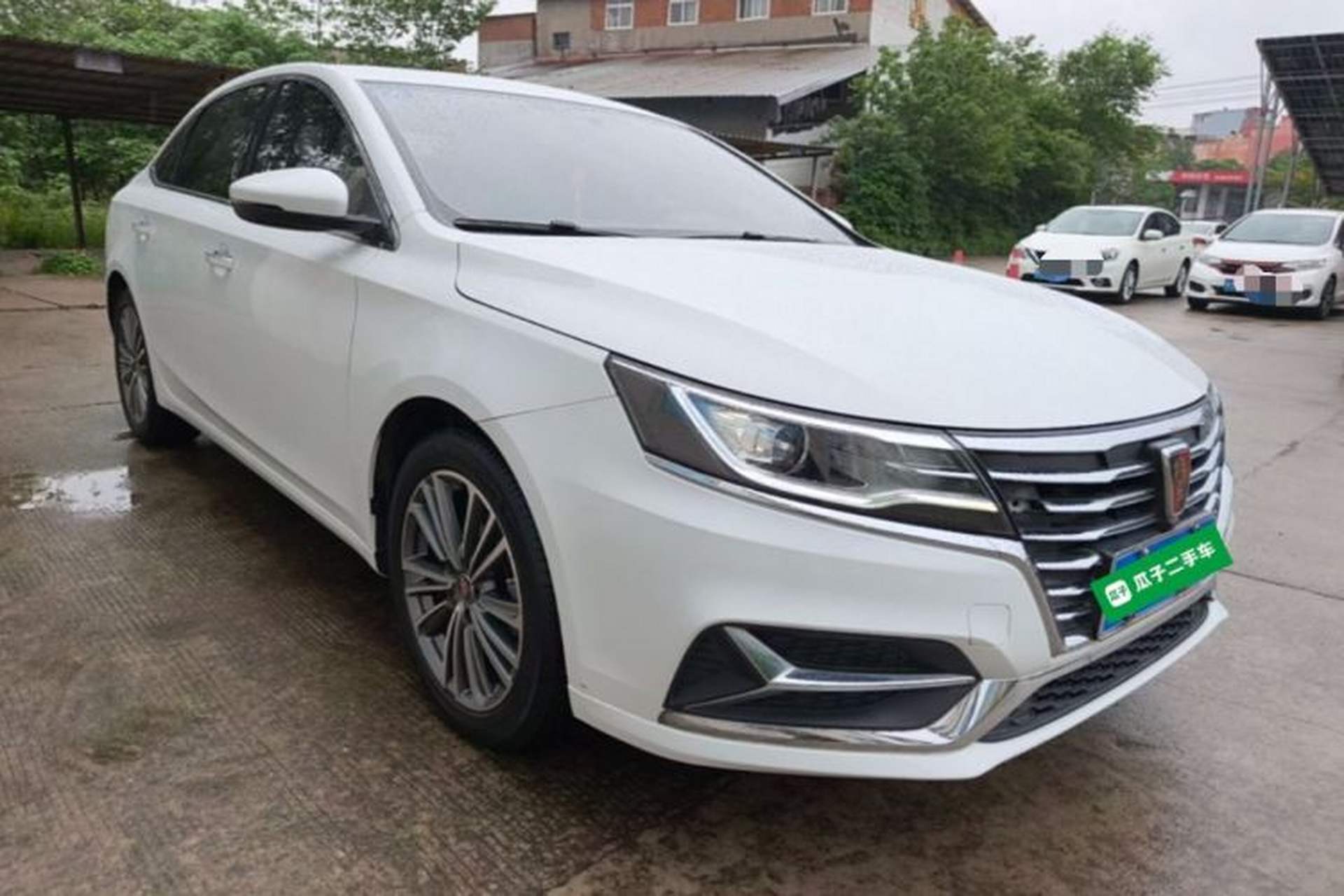 Used Roewe i6 2020 PLUS 1.6L CVT 4G Connected Glory Flagship Edition Front Right 45 Deg