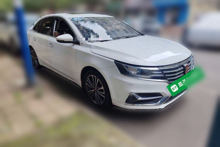 Used Roewe i6 2020 PLUS 1.6L CVT 4G Connected Glory Flagship Edition Front Right 45 Deg