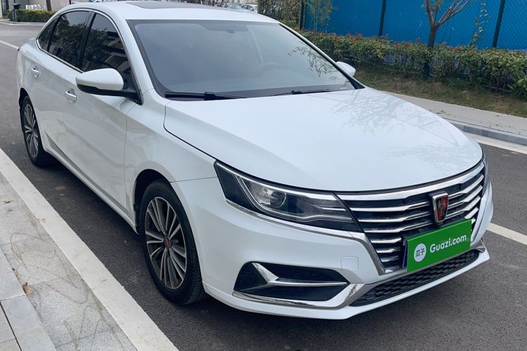 Used Roewe i6 2020 PLUS 1.6L CVT 4G Connected Glory Flagship Edition Front Right 45 Deg