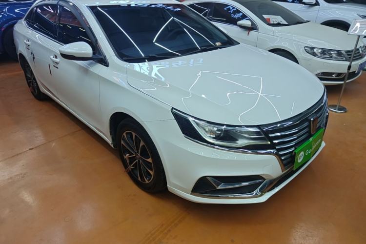 Used Roewe i6 2020 PLUS 1.6L CVT 4G Connected Glory Luxury Edition Front Right 45 Deg
