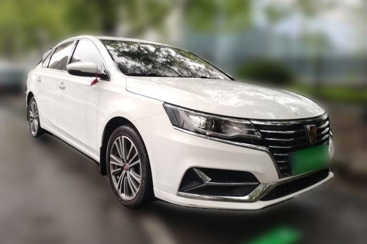 Used Roewe i6 2020 PLUS 1.6L CVT 4G Connected Glory Flagship Edition Front Right 45 Deg