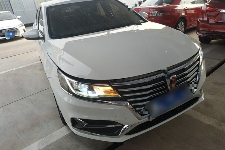 Used Roewe i6 2020 PLUS 1.6L CVT 4G Connected Glory Flagship Edition Front Right 45 Deg